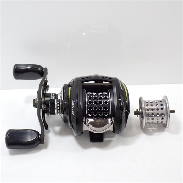 レボＬＴＺＡＥ７４レーシング左